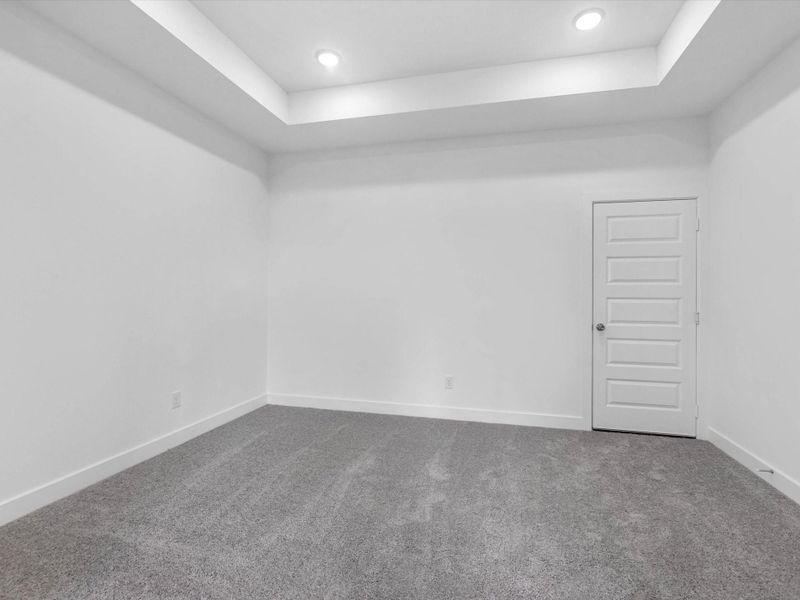 Spacious, unfurnished interior of a new home in Lago Mar - 60', Texas City (Image 22). Spacious, unfurnished interior of a new home in Lago Mar - 60', Texas City (Image 22).