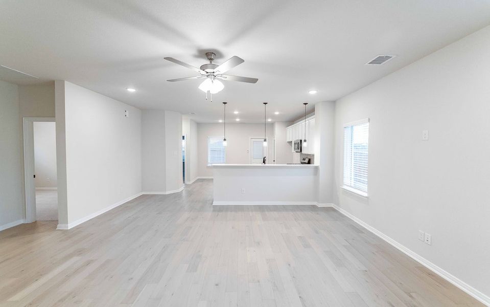 Spacious, unfurnished interior of a new home in Pebblebrook, Sherman (Image 9). Spacious, unfurnished interior of a new home in Pebblebrook, Sherman (Image 9).