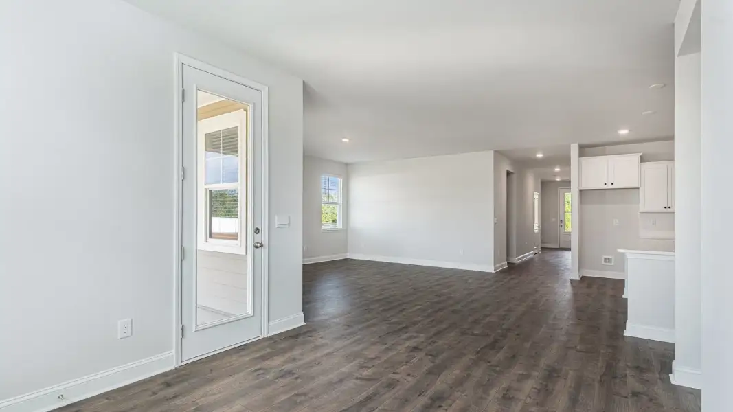 Representative unfurnished interior of a home built from the Covington by D.R. Horton in The Highlands at Cedar Hill Landing, Navassa (Image 19).