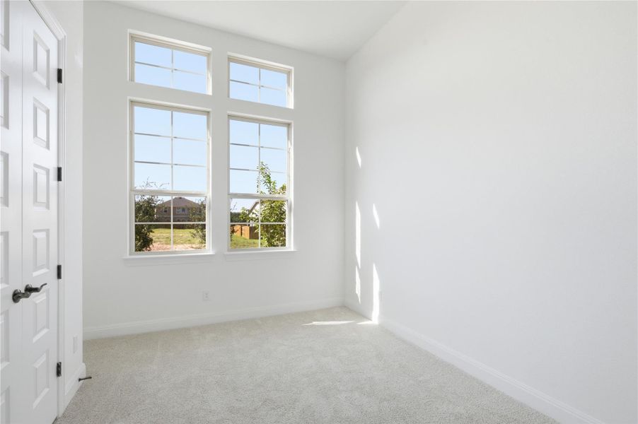 Spacious, unfurnished interior of a new home in Oaks at San Gabriel, Georgetown (Image 17).