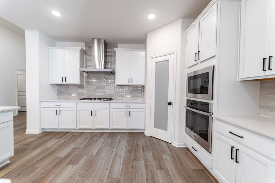 Furnished interior view inside a new home in La Terra, Celina (Image 4). Furnished interior view inside a new home in La Terra, Celina (Image 4).