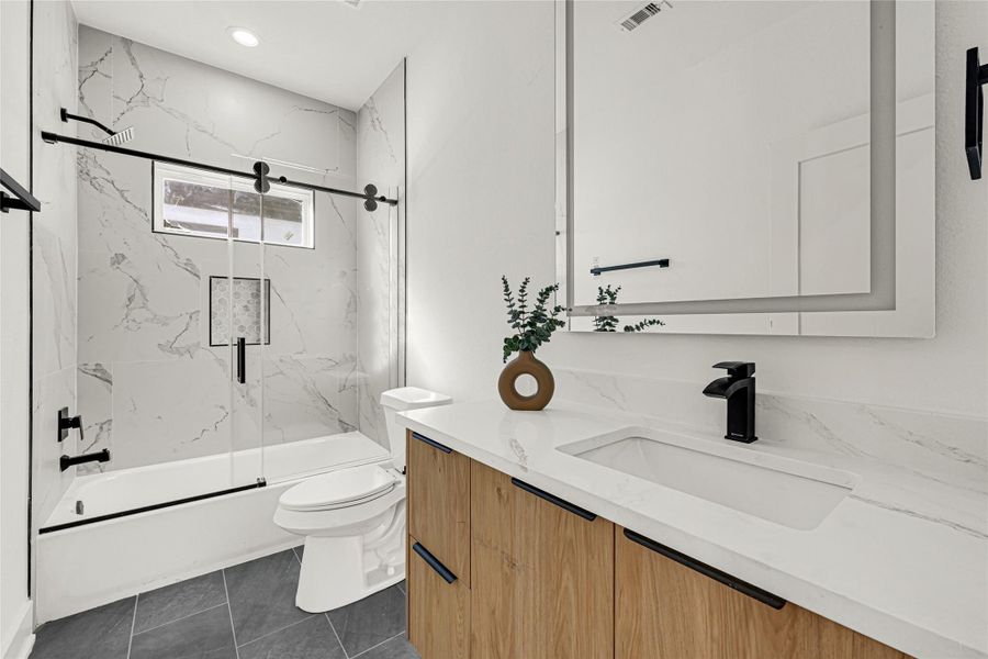 Furnished interior view inside a new home in , Houston (Image 16). Furnished interior view inside a new home in , Houston (Image 16).