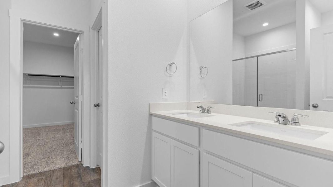 *Images and 3D tour are for illustration only and options may vary from home as built.