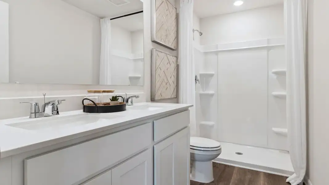 Furnished interior view inside a new home in Willowbrook South, Winter Haven (Image 33). Furnished interior view inside a new home in Willowbrook South, Winter Haven (Image 33).