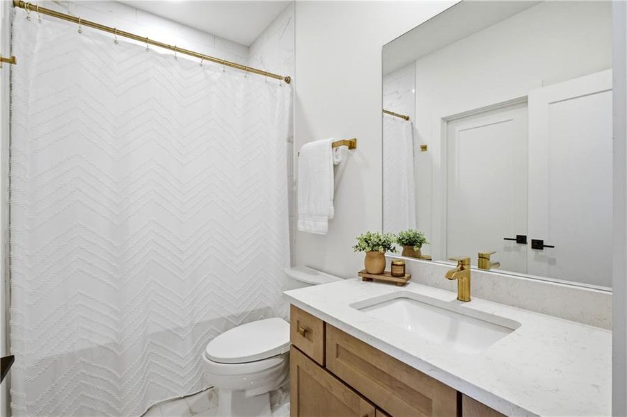 Furnished interior view inside a new home in , Alpharetta (Image 37).