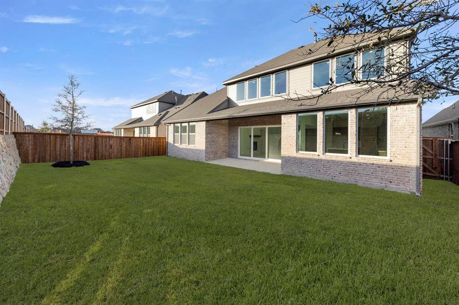 27. 2105 Clairmount - Back (2)