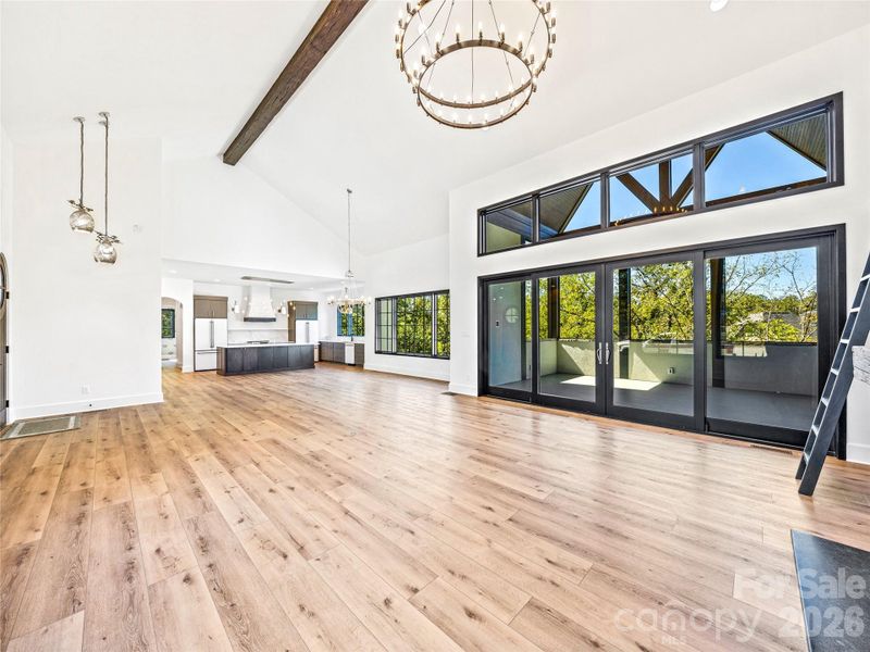 Spacious, unfurnished interior of a new home in , Asheville (Image 23).