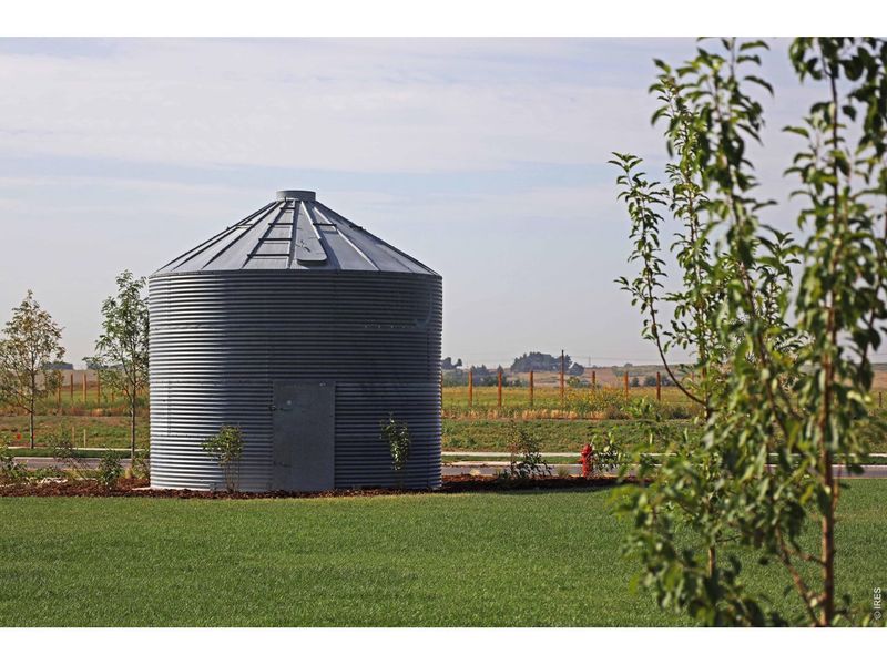 Community amenities in Granary, Johnstown (Image 27).