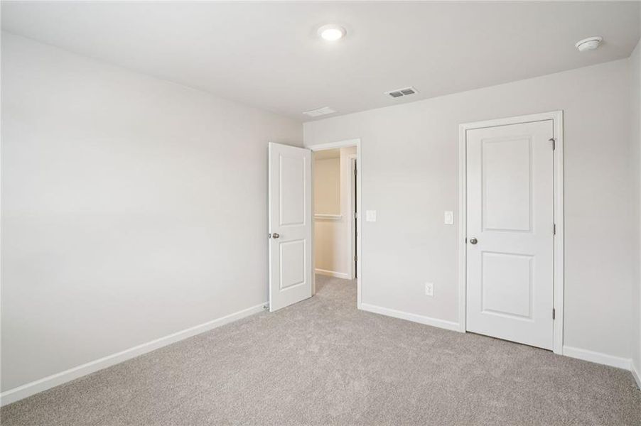 Spacious, unfurnished interior of a new home in Hemingway - Reserve Series, Cumming (Image 44).