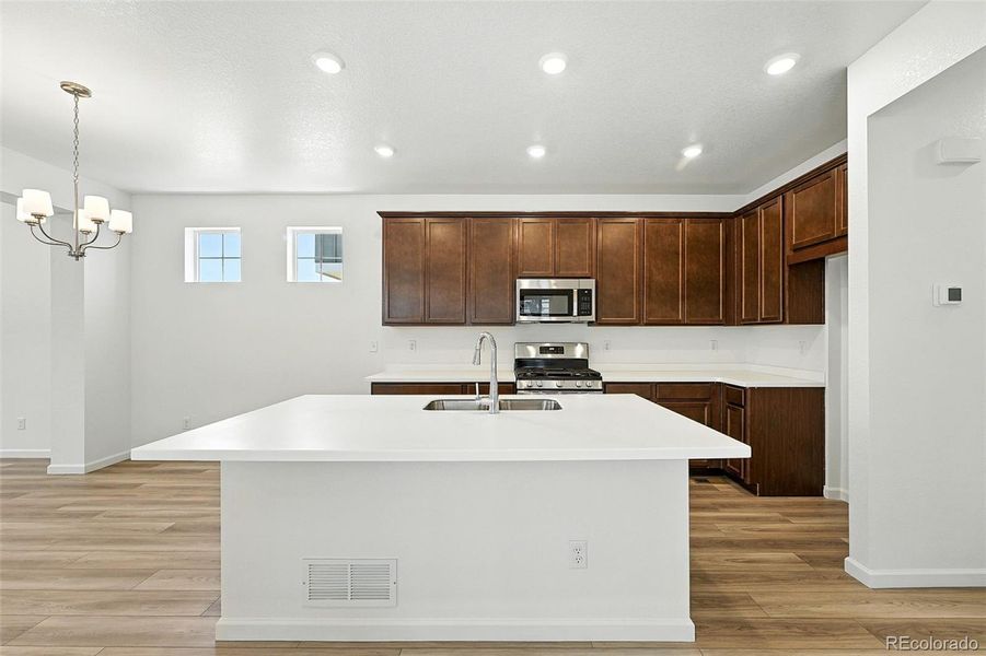 3324 N Catawba ~ Ready Now