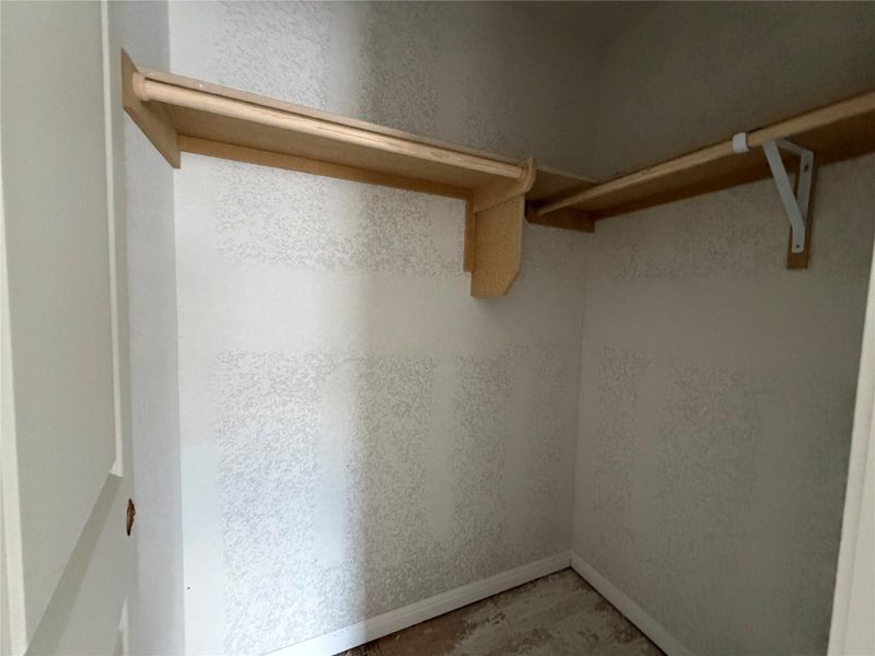 Spacious, unfurnished interior of a new home in Willow Springs, Buda (Image 4). Spacious, unfurnished interior of a new home in Willow Springs, Buda (Image 4).