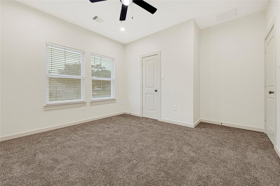 Spacious, unfurnished interior of a new home in , Houston (Image 18). Spacious, unfurnished interior of a new home in , Houston (Image 18).