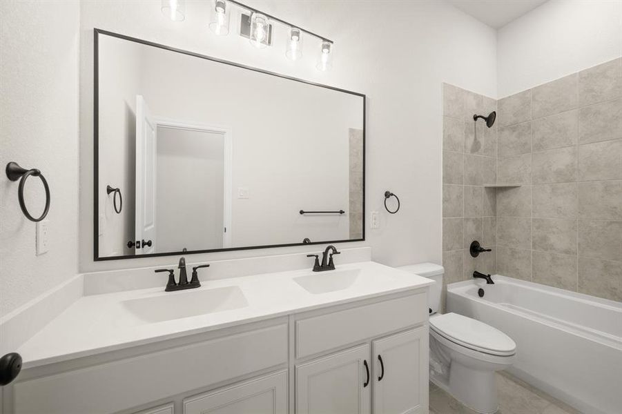 113 Grey wolf- Bathroom-1 113 Grey wolf- Bathroom-1
