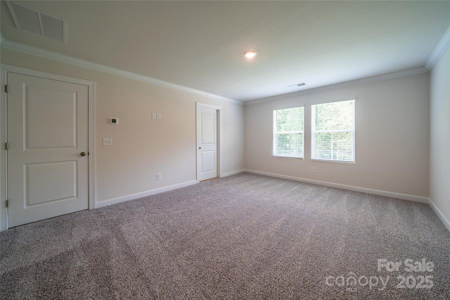 Spacious, unfurnished interior of a new home in Harper Landing, Stanley (Image 8).