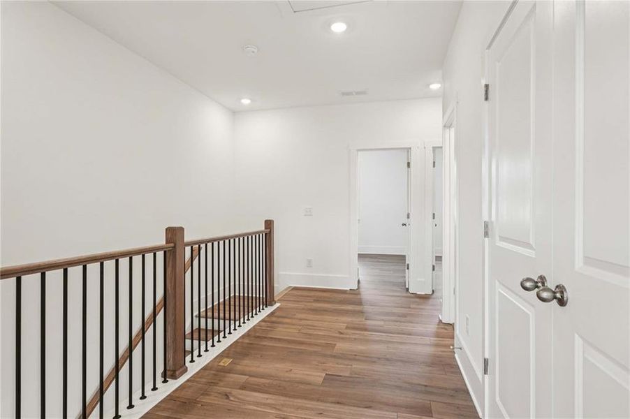 Spacious, unfurnished interior of a new home in Park Vue, Atlanta (Image 34). Spacious, unfurnished interior of a new home in Park Vue, Atlanta (Image 34).