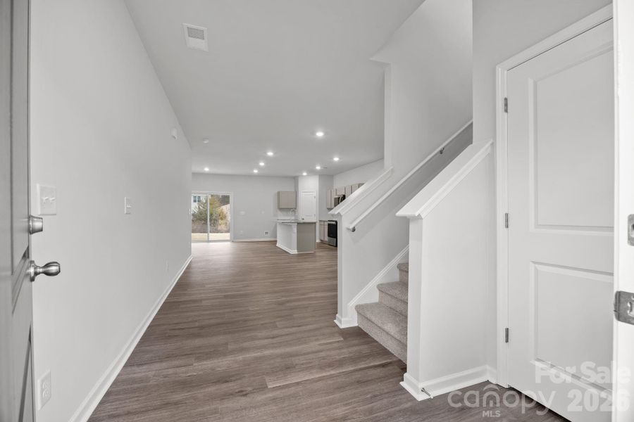 Spacious, unfurnished interior of a new home in Fisher Springs, Kannapolis (Image 9).