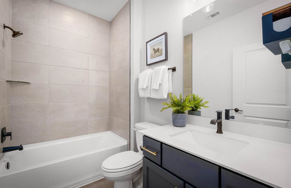 Representative furnished interior of a home built from the Compass by Del Webb in Sun City Texas, Georgetown (Image 11).