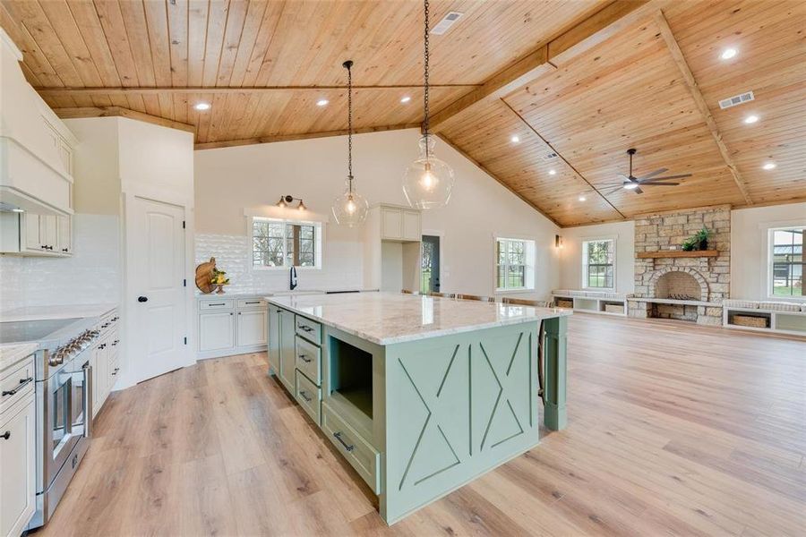 Image 28 of a home in . Image 28 of a home in .