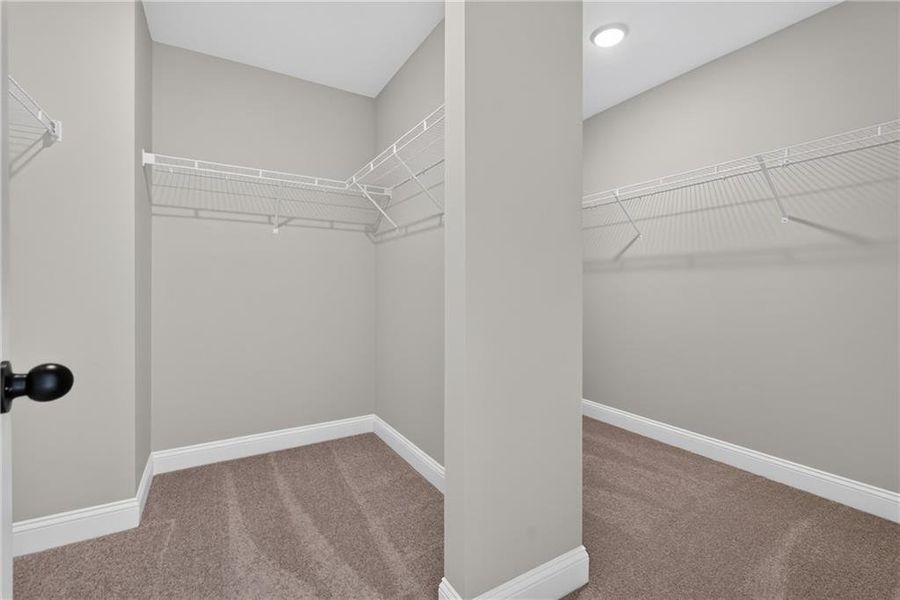 Spacious, unfurnished interior of a new home in Villas at Dawsonville, Dawsonville (Image 44). Spacious, unfurnished interior of a new home in Villas at Dawsonville, Dawsonville (Image 44).