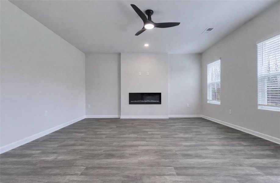 Spacious, unfurnished interior of a new home in , Covington (Image 31).