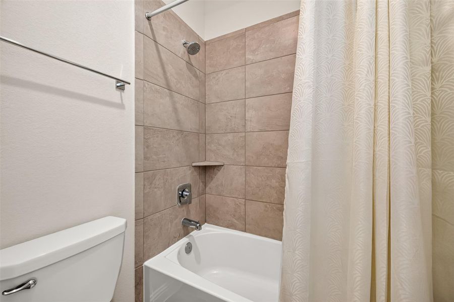 Furnished interior view inside a new home in , Katy (Image 35).