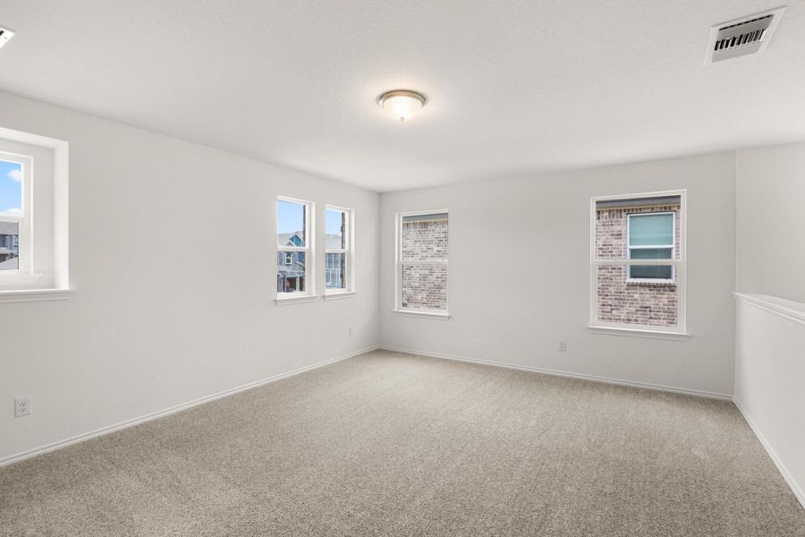 Spacious, unfurnished interior of a new home in Salerno - Classic Collection, Round Rock (Image 15).