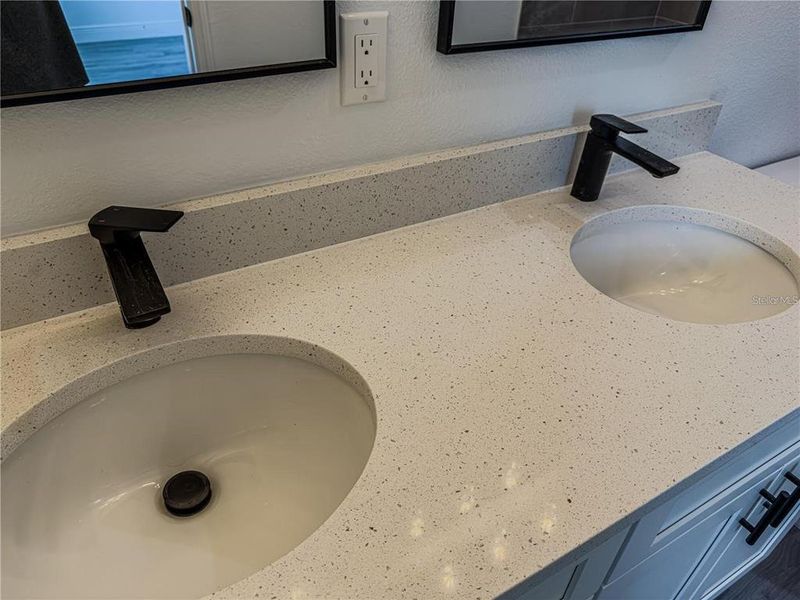 Close-up of interior finishes inside a home in , Ocala (Image 21). Close-up of interior finishes inside a home in , Ocala (Image 21).
