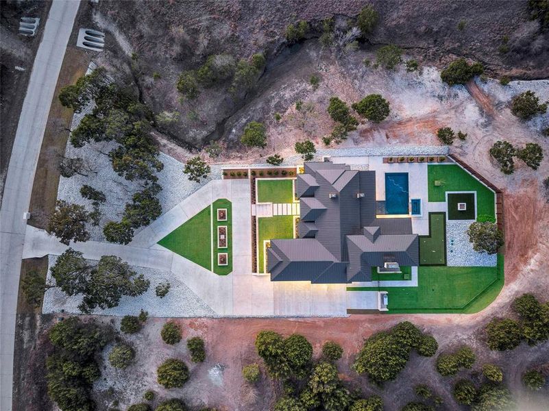 Image 37 of a home in .