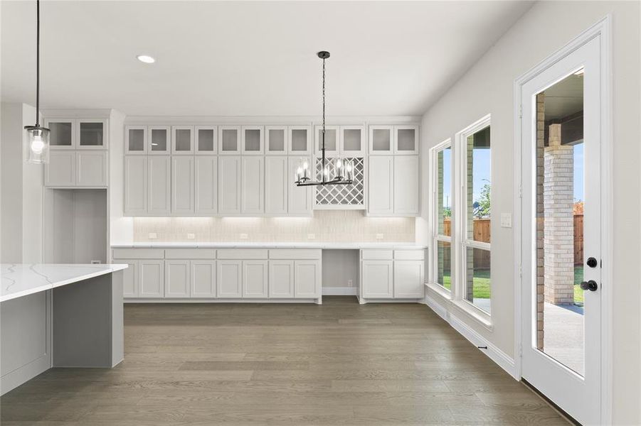 12. 491 Mayfair - Dining (2) 12. 491 Mayfair - Dining (2)