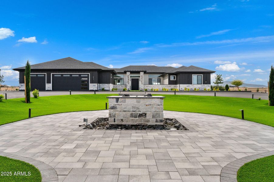 3-Front Driveway Water Feature 3-Front Driveway Water Feature