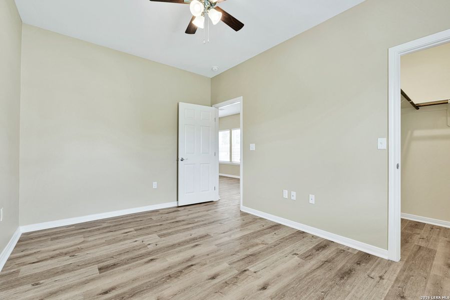 Spacious, unfurnished interior of a new home in , San Antonio (Image 7). Spacious, unfurnished interior of a new home in , San Antonio (Image 7).