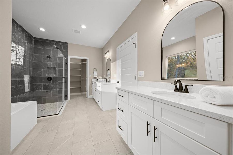 Furnished interior view inside a new home in , Ocala (Image 13).