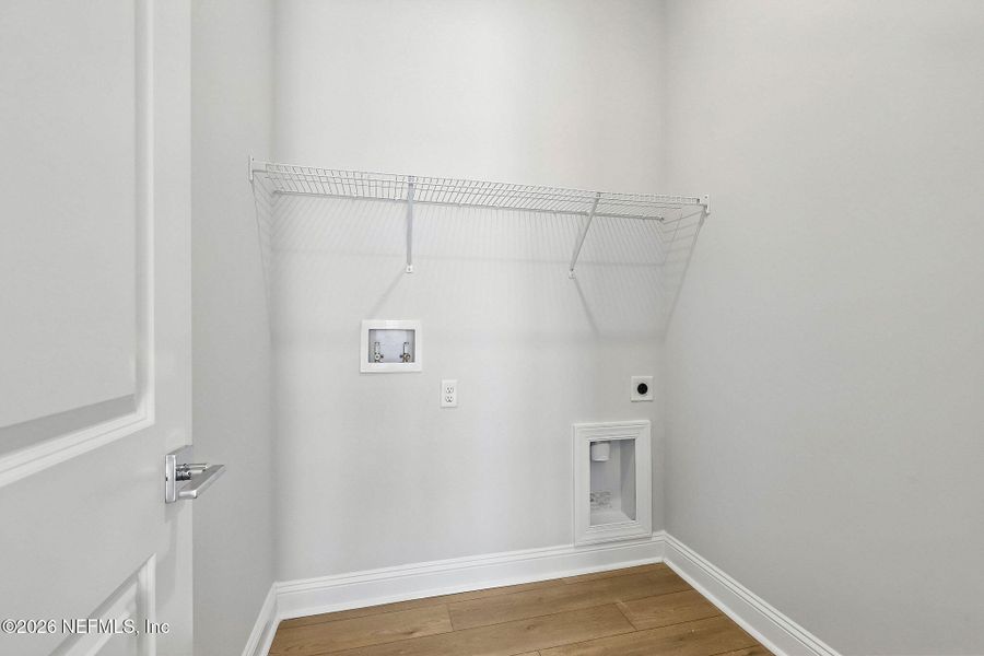 Spacious, unfurnished interior of a new home in , St. Augustine (Image 52).