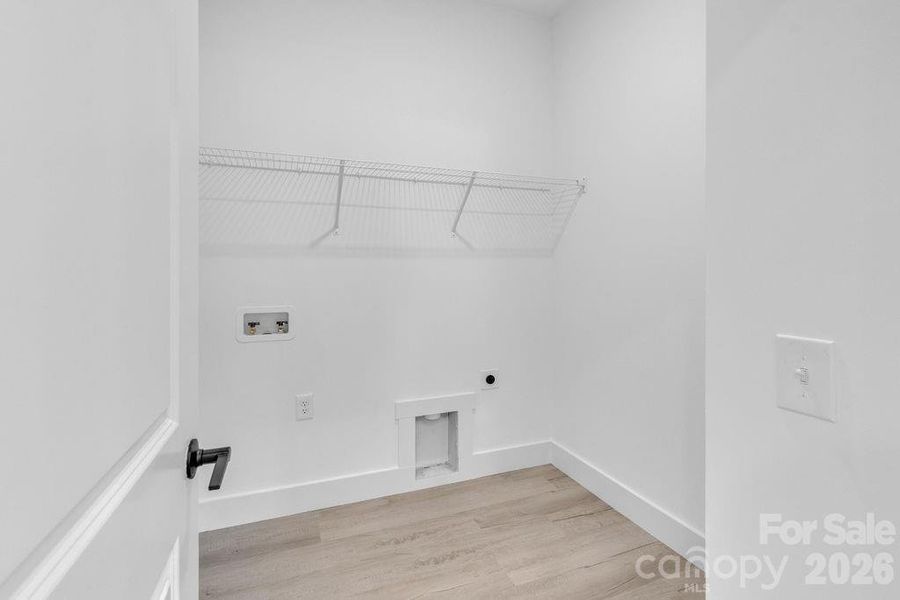 Spacious, unfurnished interior of a new home in , Gastonia (Image 14).