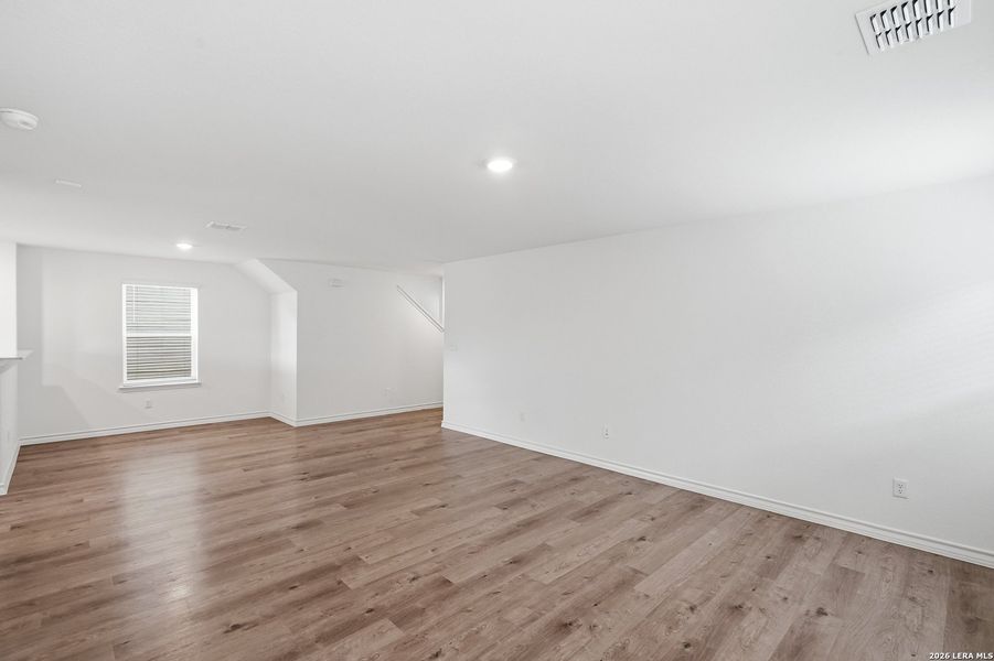 Spacious, unfurnished interior of a new home in Lily Springs, Seguin (Image 27). Spacious, unfurnished interior of a new home in Lily Springs, Seguin (Image 27).