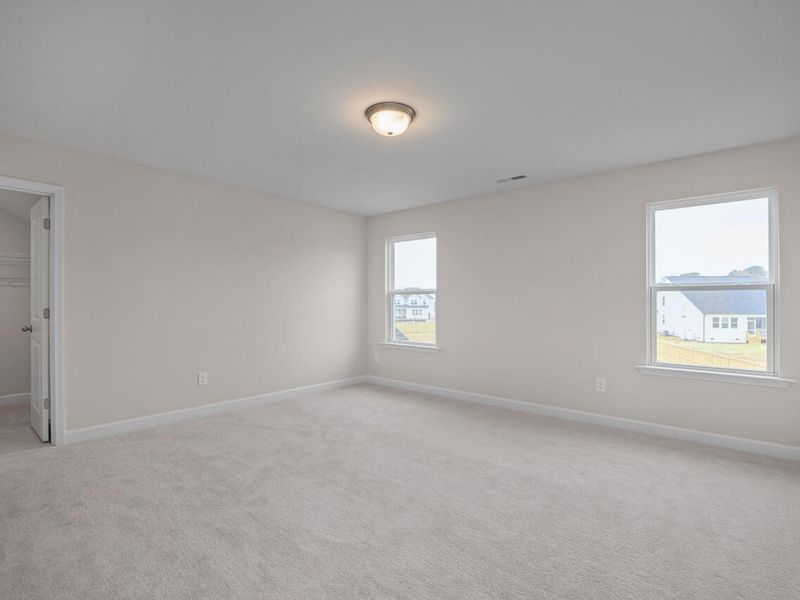 Spacious, unfurnished interior of a new home in Tobacco Road, Angier (Image 28).