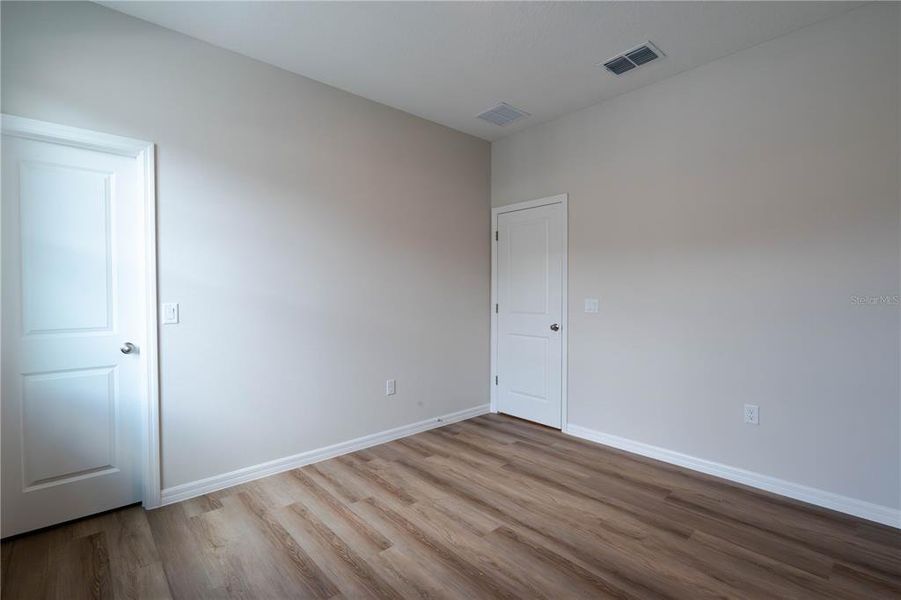 Spacious, unfurnished interior of a new home in , Leesburg (Image 35). Spacious, unfurnished interior of a new home in , Leesburg (Image 35).