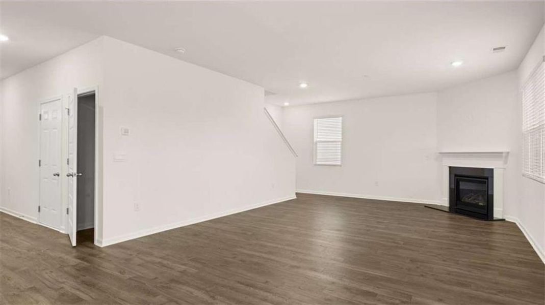 Spacious, unfurnished interior of a new home in Preserve at Dove Creek, Statham (Image 41).