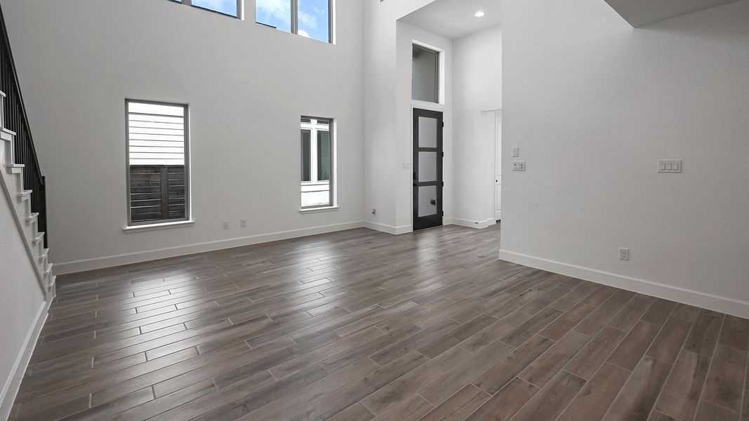Spacious, unfurnished interior of a new home in Solms Landing, New Braunfels (Image 16). Spacious, unfurnished interior of a new home in Solms Landing, New Braunfels (Image 16).