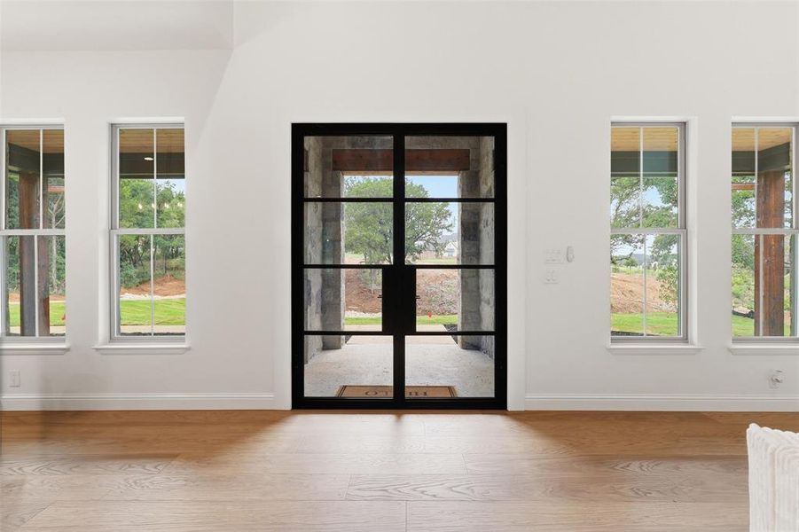 Spacious, unfurnished interior of a new home in , Granbury (Image 25). Spacious, unfurnished interior of a new home in , Granbury (Image 25).