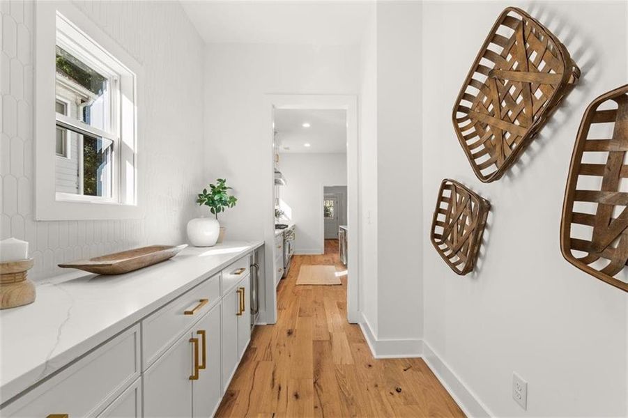 Furnished interior view inside a new home in , Atlanta (Image 31).