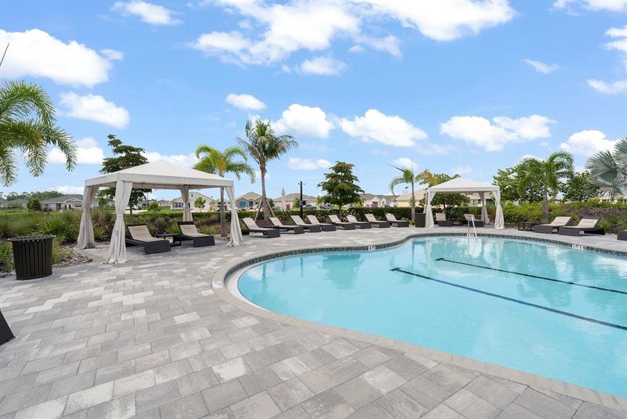 Community amenities in , Port Charlotte (Image 76).
