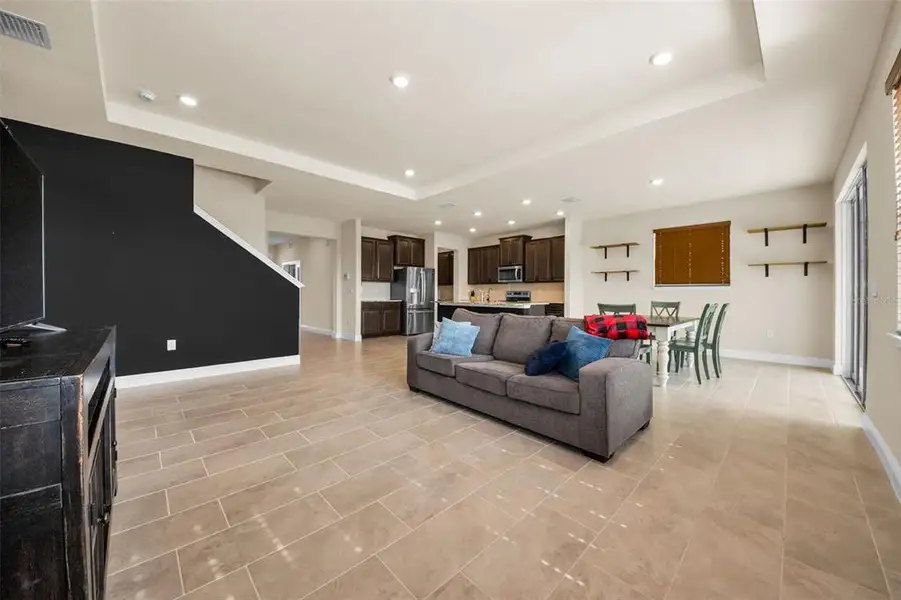 Furnished interior view inside a new home in Mangrove Manor, Apollo Beach (Image 7). Furnished interior view inside a new home in Mangrove Manor, Apollo Beach (Image 7).