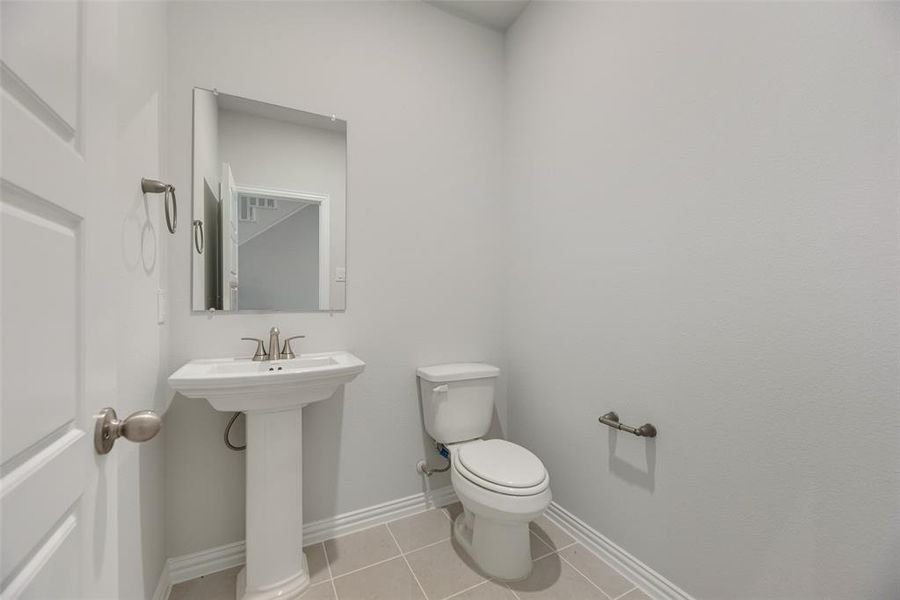 Furnished interior view inside a new home in Valencia On The Lake, Little Elm (Image 8).