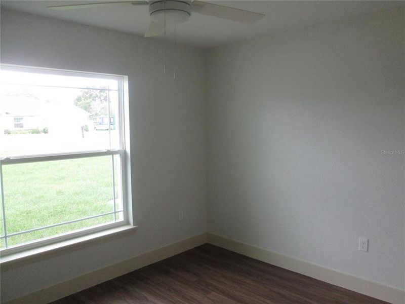 Spacious, unfurnished interior of a new home in , Ocala (Image 24).
