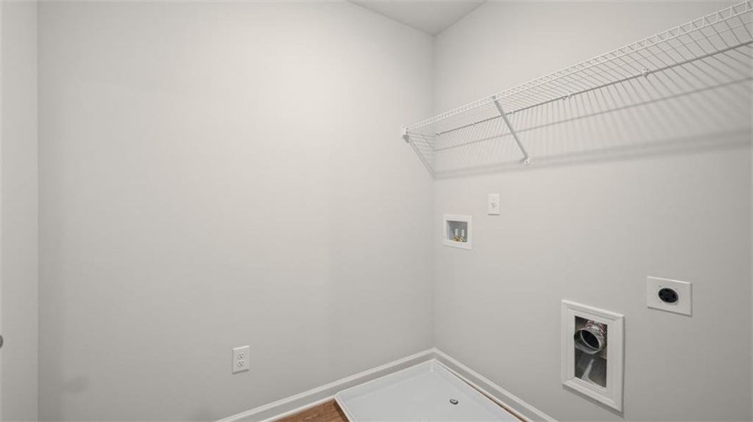 Spacious, unfurnished interior of a new home in Teamon Pointe, Griffin (Image 23).
