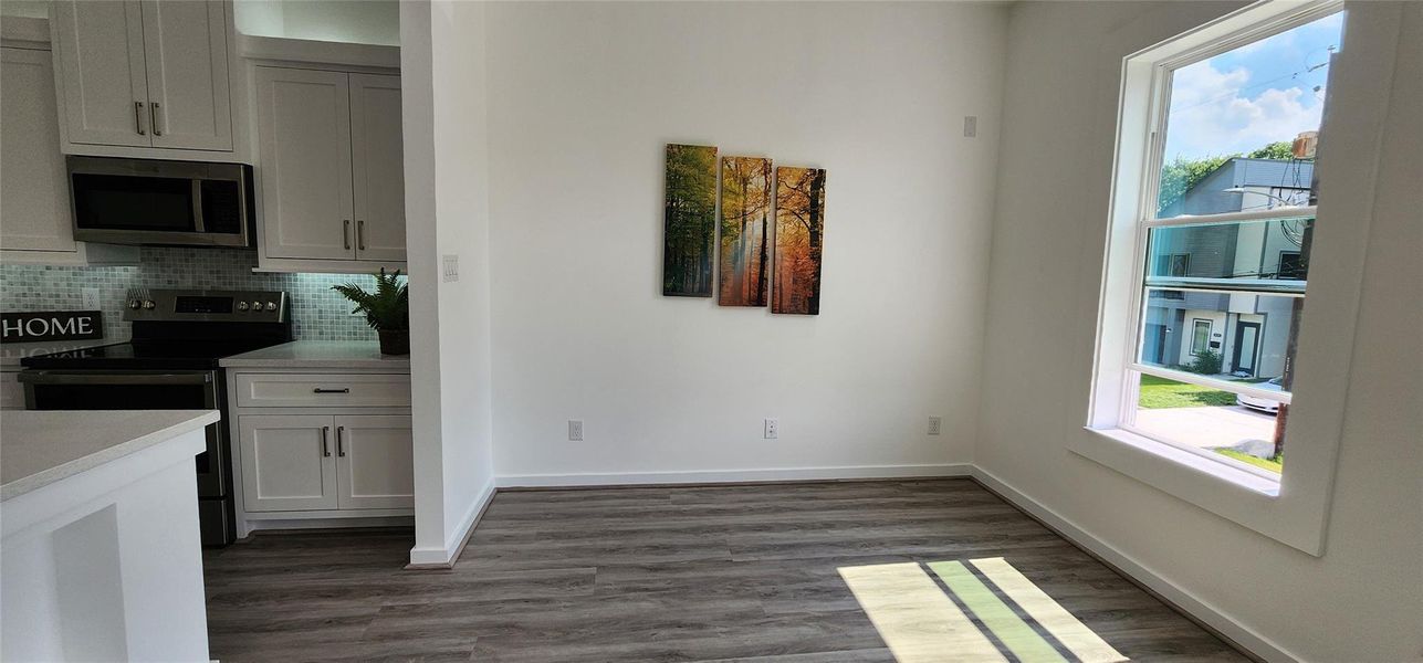 Image 36 of a home in .