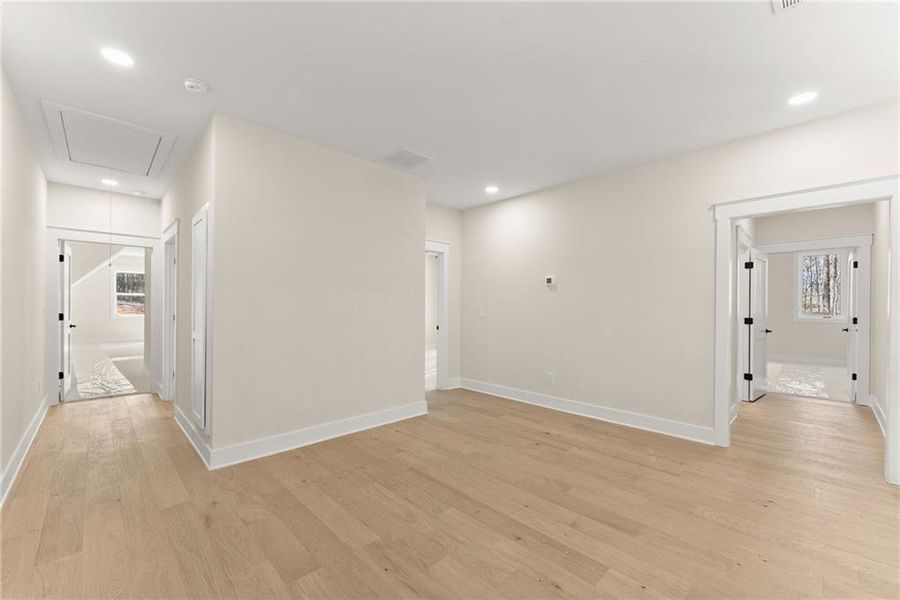 Spacious, unfurnished interior of a new home in , Hoschton (Image 41).