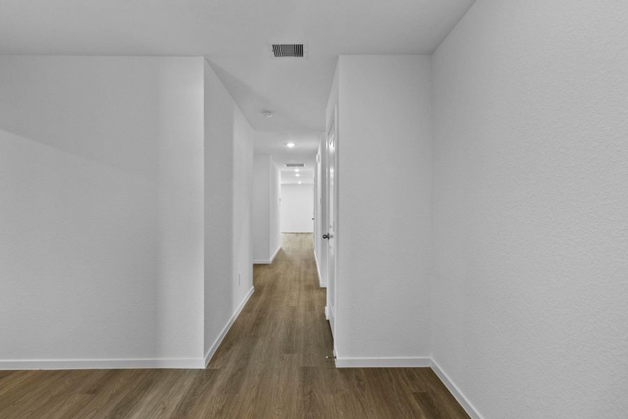 Spacious, unfurnished interior of a new home in Cypress Green, Hockley (Image 15).