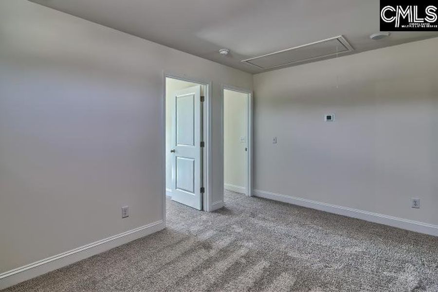 Spacious, unfurnished interior of a new home in Cottages at Roofs Pond, West Columbia (Image 37).